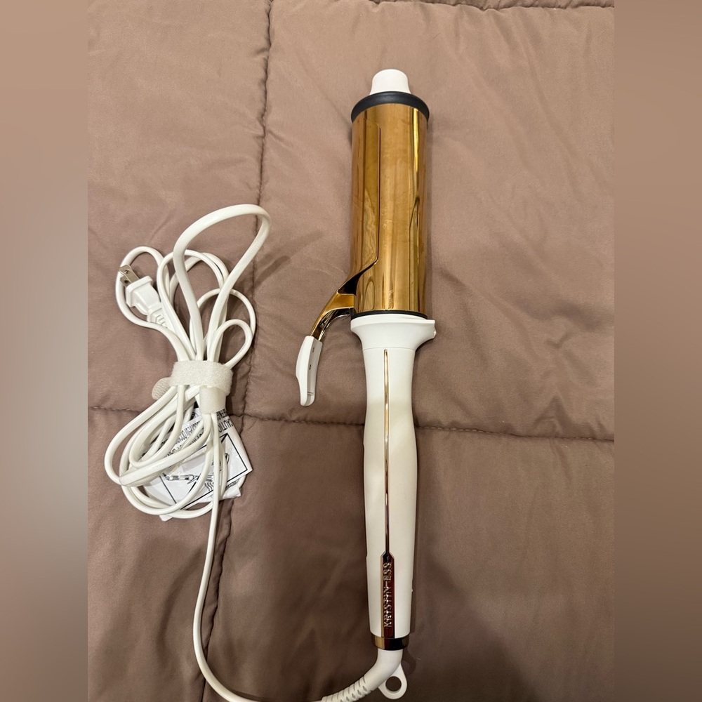 Gold and White Curling Iron